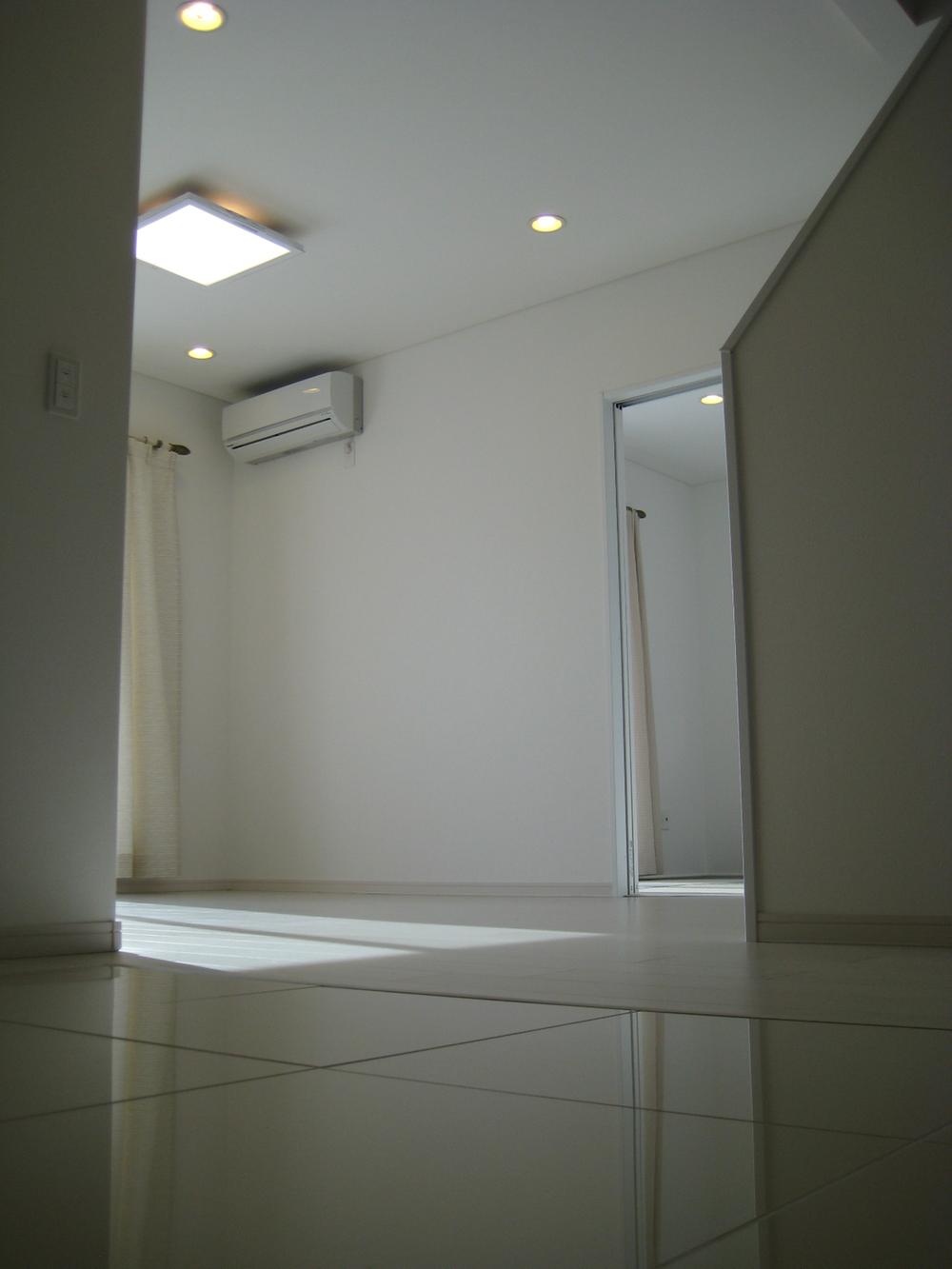 Living. Indoor (12 May 2013) Shooting