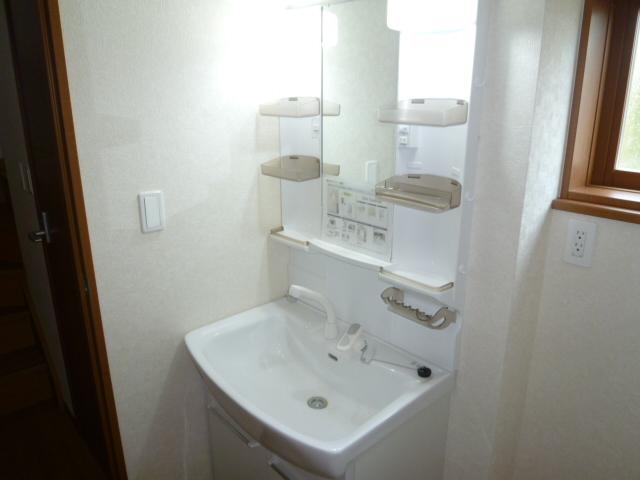 Same specifications photos (Other introspection)