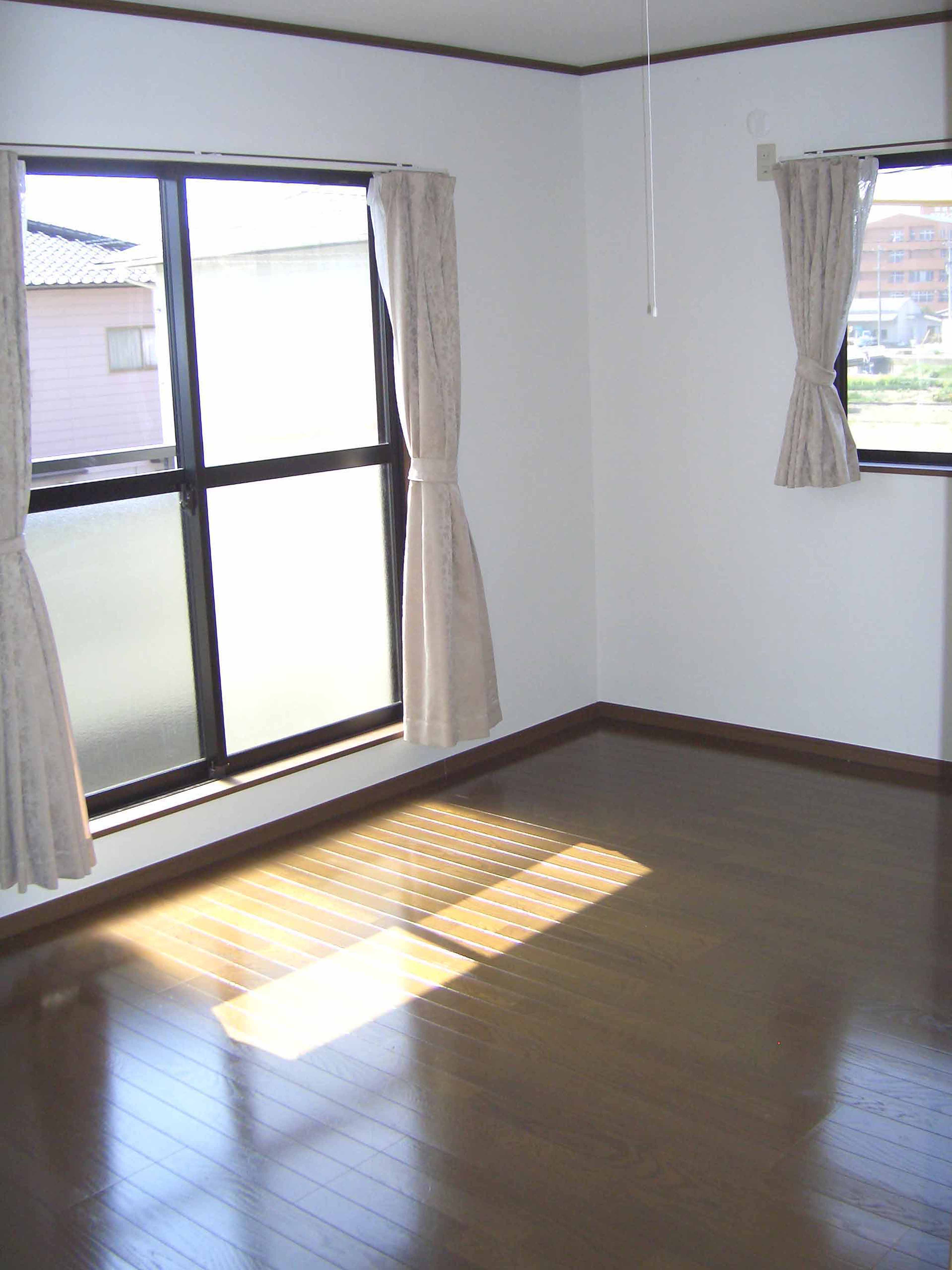 Other room space. Inverted