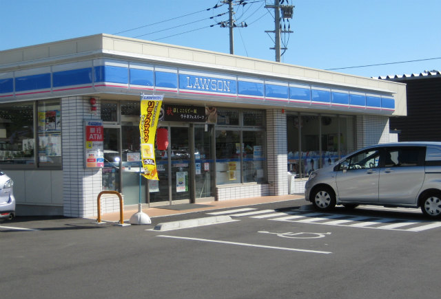 Convenience store. 1100m to Lawson (convenience store)