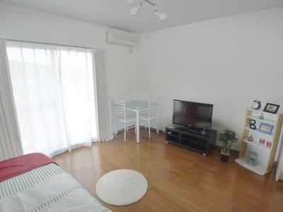 Living and room