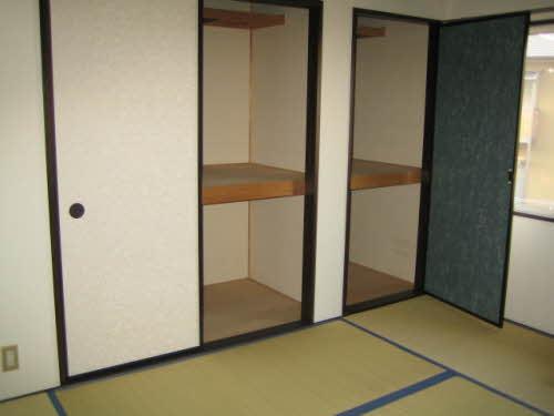 Other room space. A203