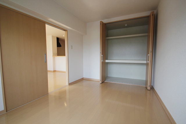 Living and room. It is a reference photograph of the same type