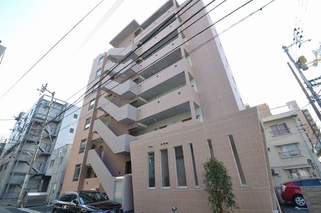 Building appearance. Under construction