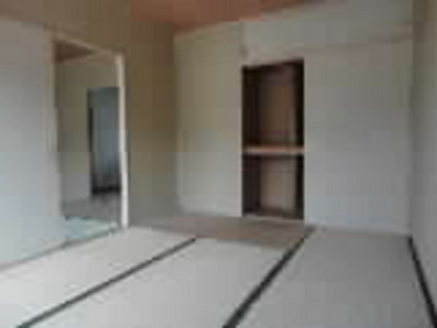 Living and room. Japanese-style room six tatami