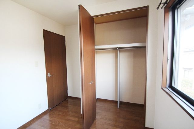 Receipt. It is a reference photograph of the inverted type