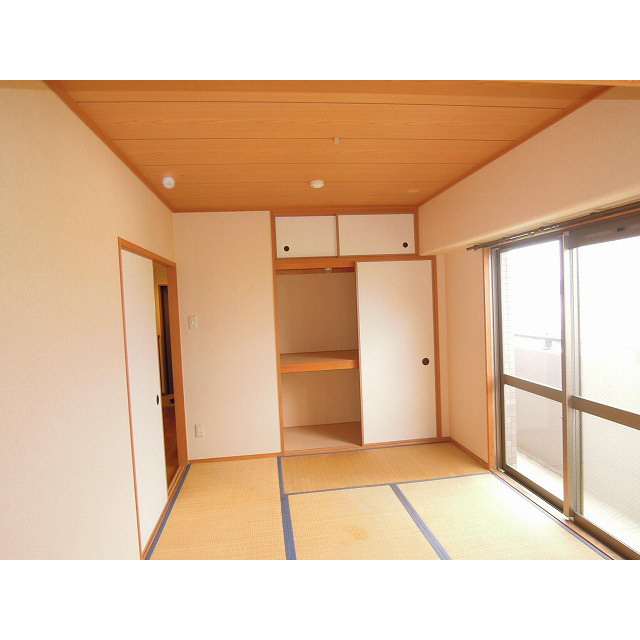Other. Japanese-style room (inverted)