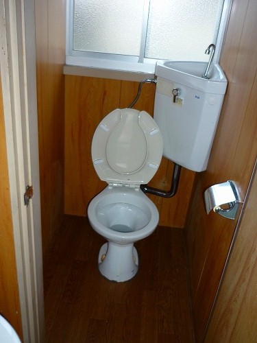 Toilet