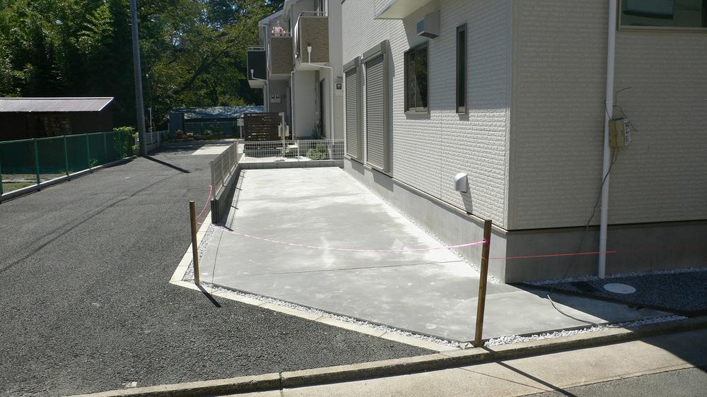 Parking lot. Local (September 2013) Shooting