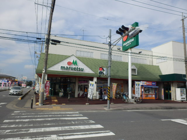 Supermarket. Maruetsu Nakatsu store up to (super) 472m