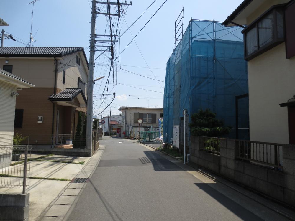 Local photos, including front road