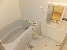 Bath. Bathroom hot water supply of add 焚昨 date