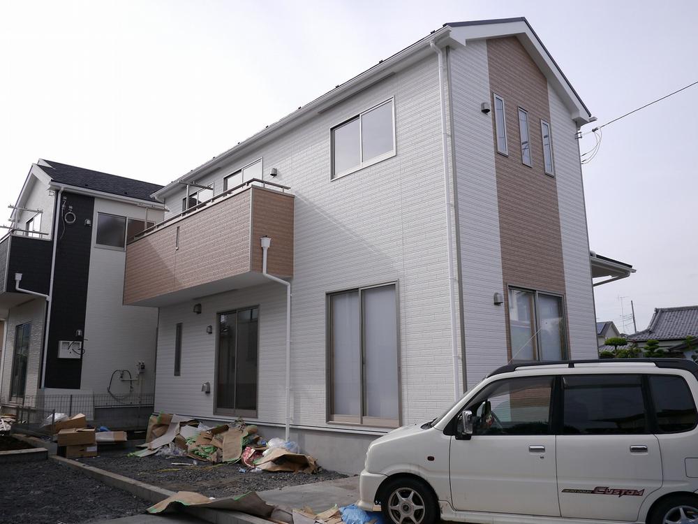 Local appearance photo