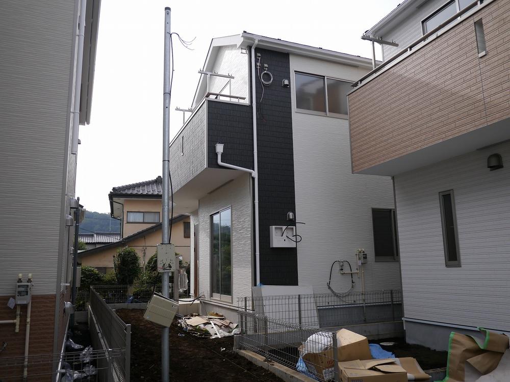 Local appearance photo