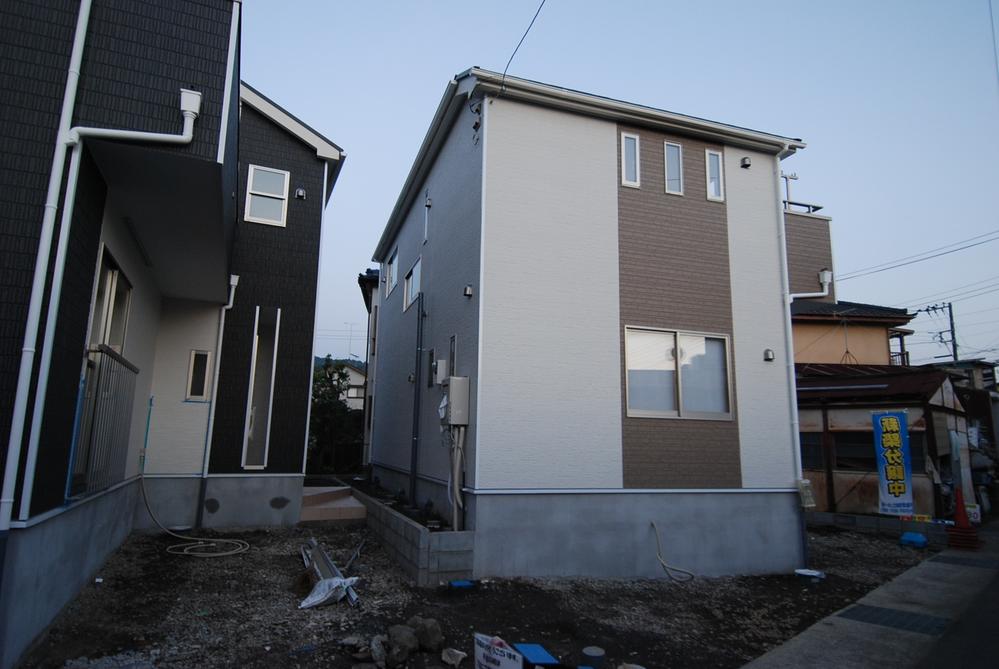 Local appearance photo. Local (10 May 2013) Shooting