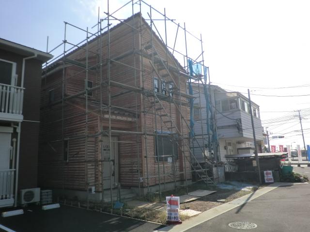 Local photos, including front road. Local (10 May 2013) Shooting