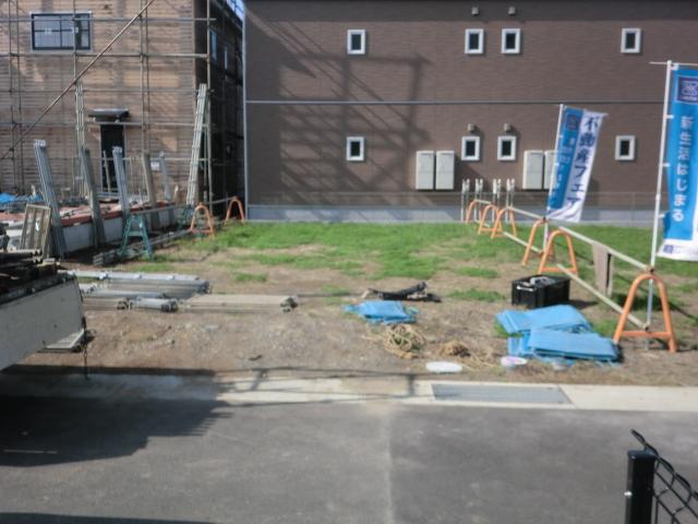 Local land photo. Local (10 May 2013) Shooting