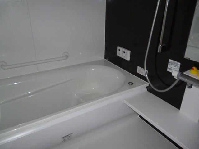 Bathroom. Indoor (October 17, 2013) Shooting