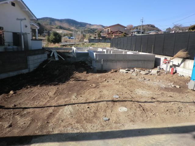 Local appearance photo. Local (12 May 2013) Shooting