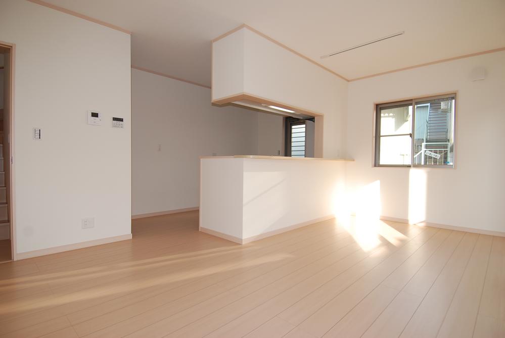 Living. Indoor (10 May 2013) Shooting