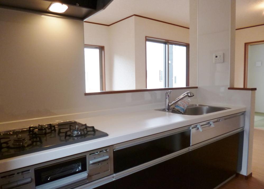 Kitchen. 1 Building Face-to-face kitchen! Water purifier integrated faucet!