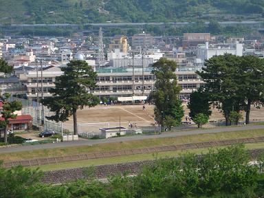 Junior high school. 800m to Matsuda junior high school