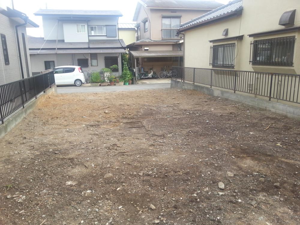 Local photos, including front road. Local (June 2012) shooting Such as on whether gardening is how the corner of your garden?