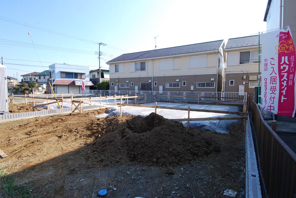 Local appearance photo. Local (12 May 2013) Shooting