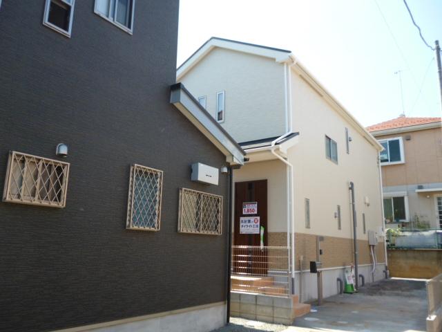 Local appearance photo