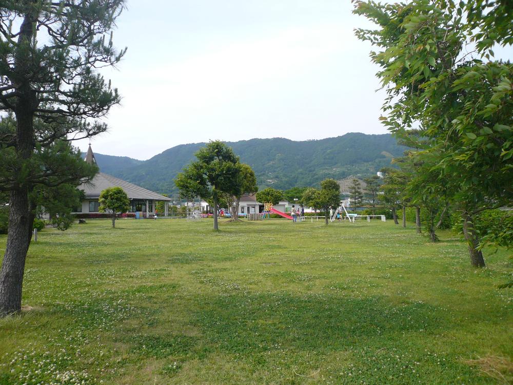 Other. Neighborhood ・ Waterfront park.