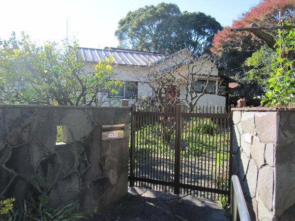 Other local. This image from the east side.