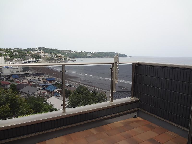 View photos from the dwelling unit