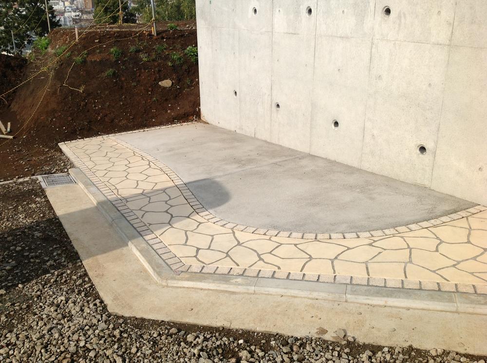 Parking lot. Local (February 2013) Shooting