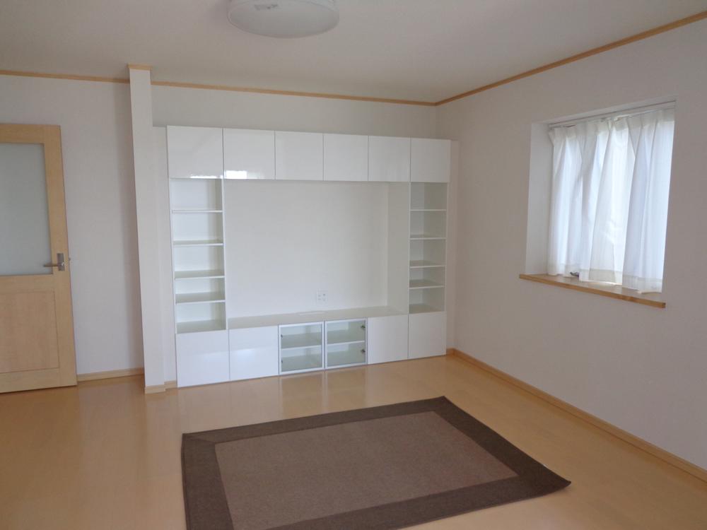 Living. High lighting of the room Spacious living room 22 Pledge