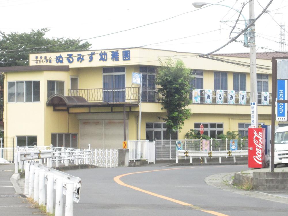 kindergarten ・ Nursery. Hot water 300m until kindergarten