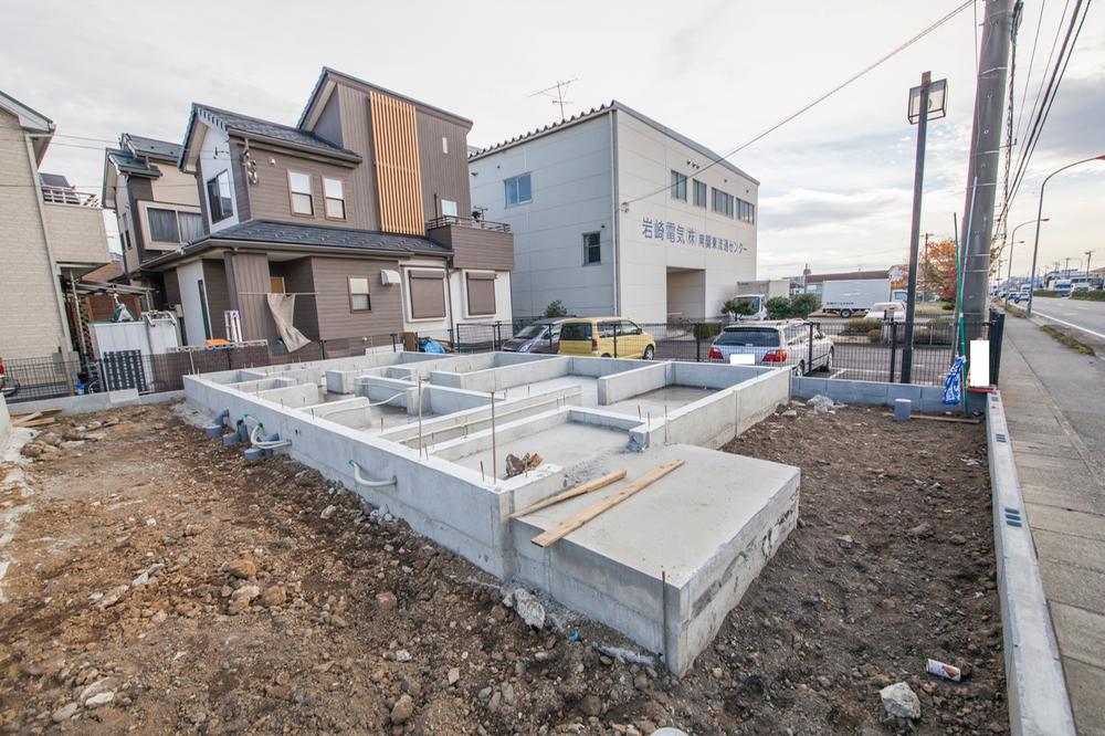 Local photos, including front road