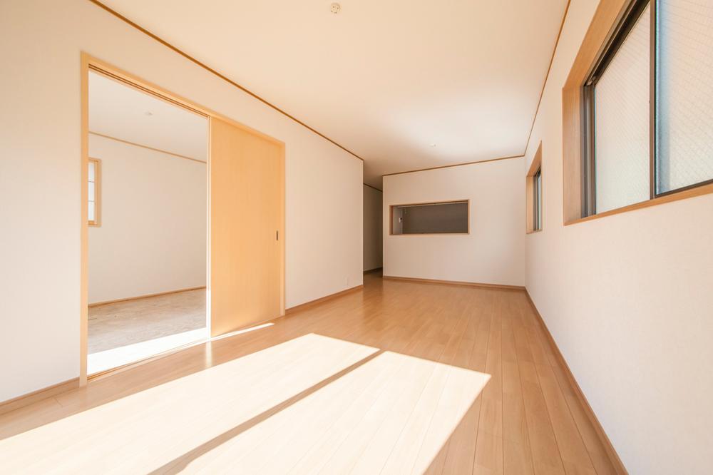 Same specifications photos (living). Example of construction 16 Pledge of leeway