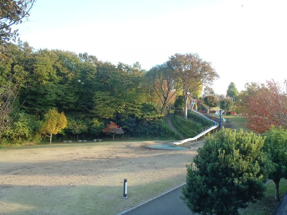 park. 2325m until the hill park of disaster prevention