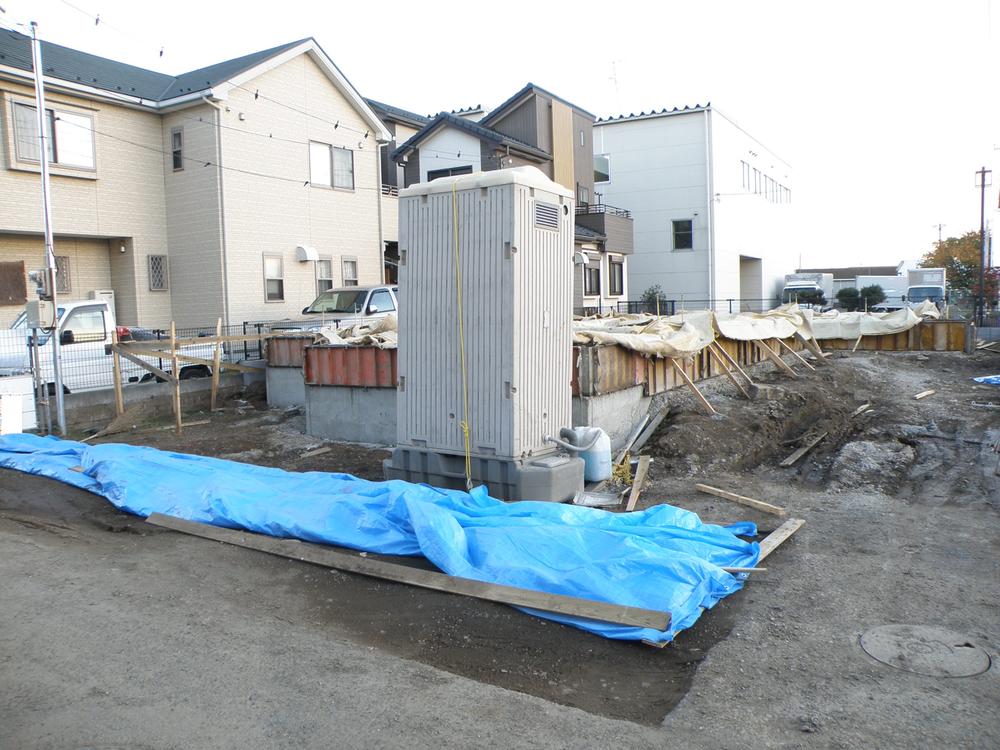 Local appearance photo. Local (11 May 2013) Shooting