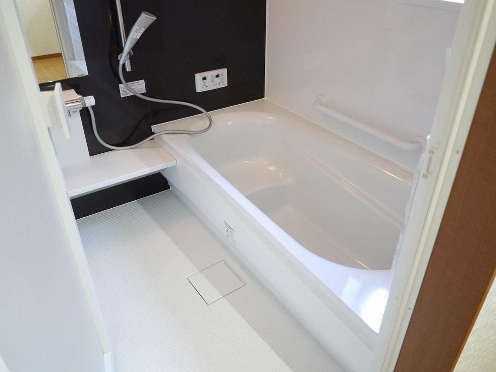 Bathroom. Air Heating drying with unit bus