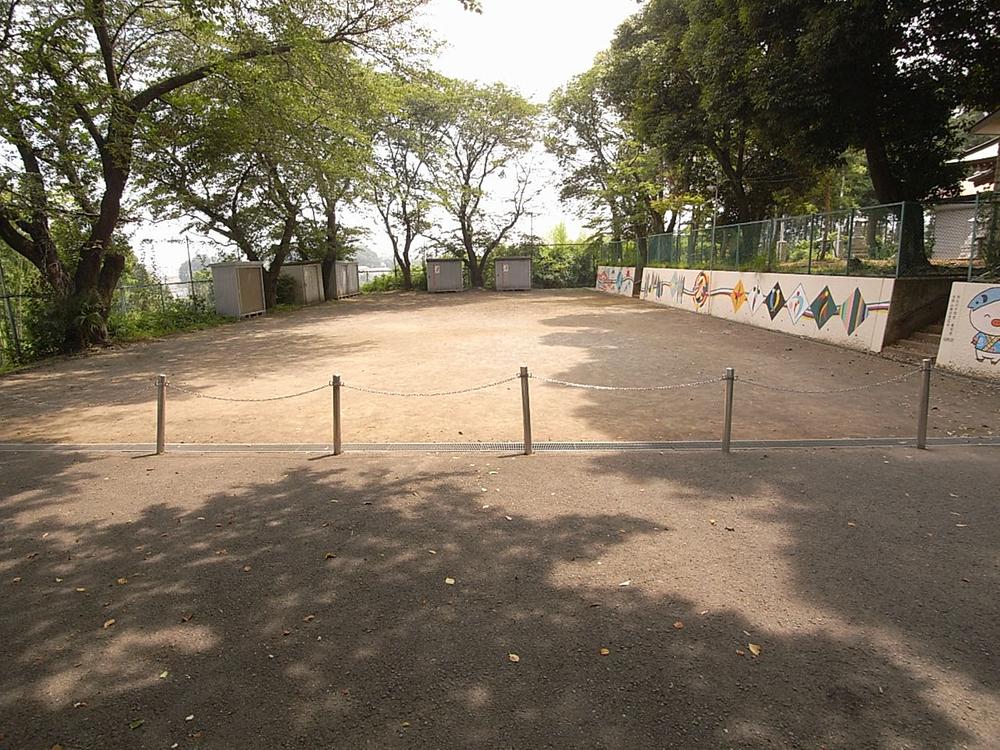 Other. Adjacent to Sengen Shrine Park (July 2013) Shooting