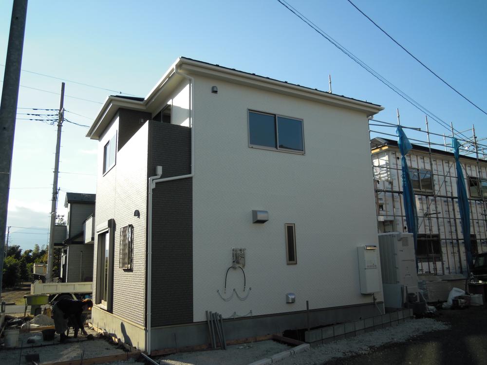 Local appearance photo. 2 Building site (November 2013) Shooting