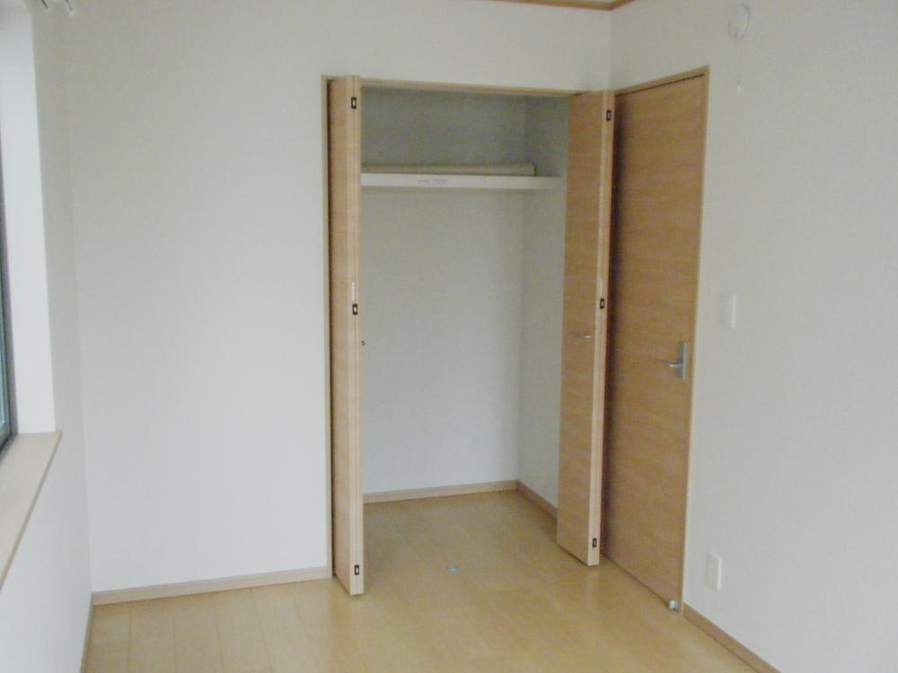 Receipt. Western-style closet