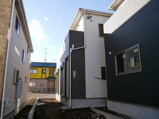 Local appearance photo