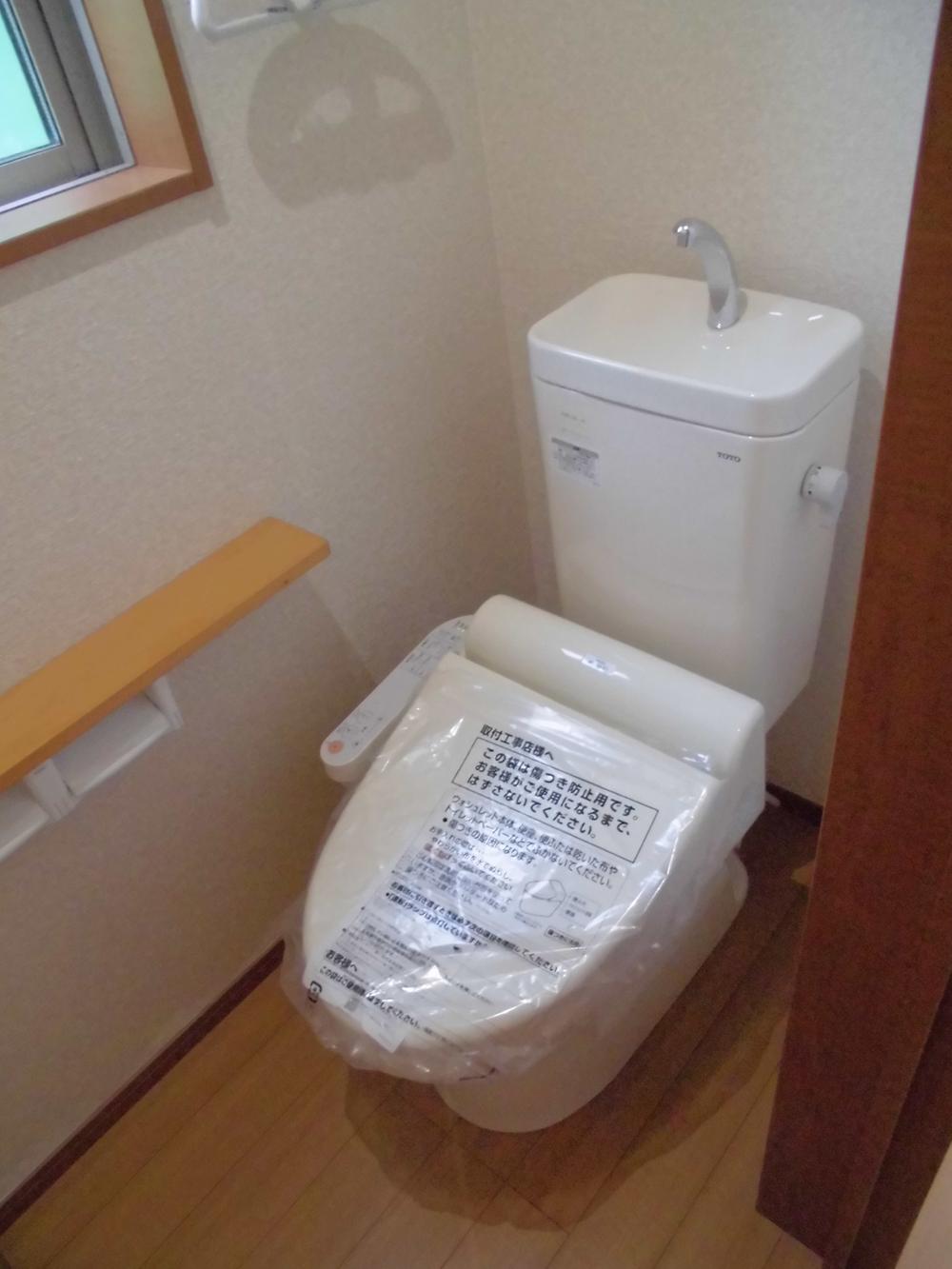 Toilet. Example of construction