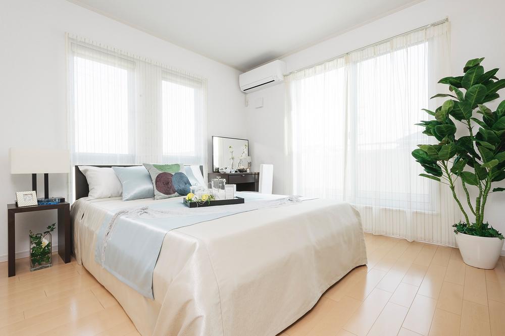 Non-living room. Model house Comfort Avenue 52 Building (July 2013) Shooting