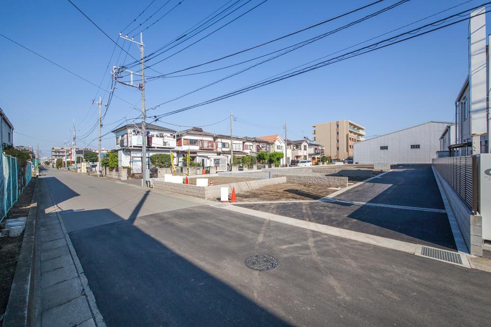 Local photos, including front road. Car Space 1 ~ Two is Allowed