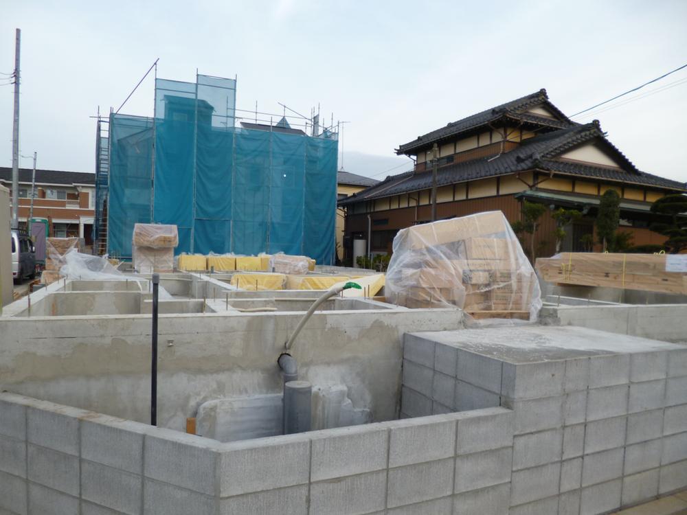 Local appearance photo. Walk up to Tozawa Bridge Sports Square 7 minutes!