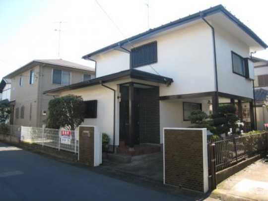 Local appearance photo. Front 6m public road