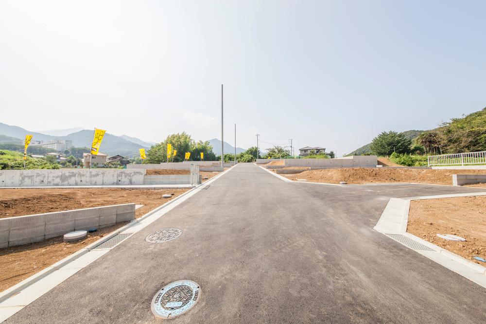 Local photos, including front road